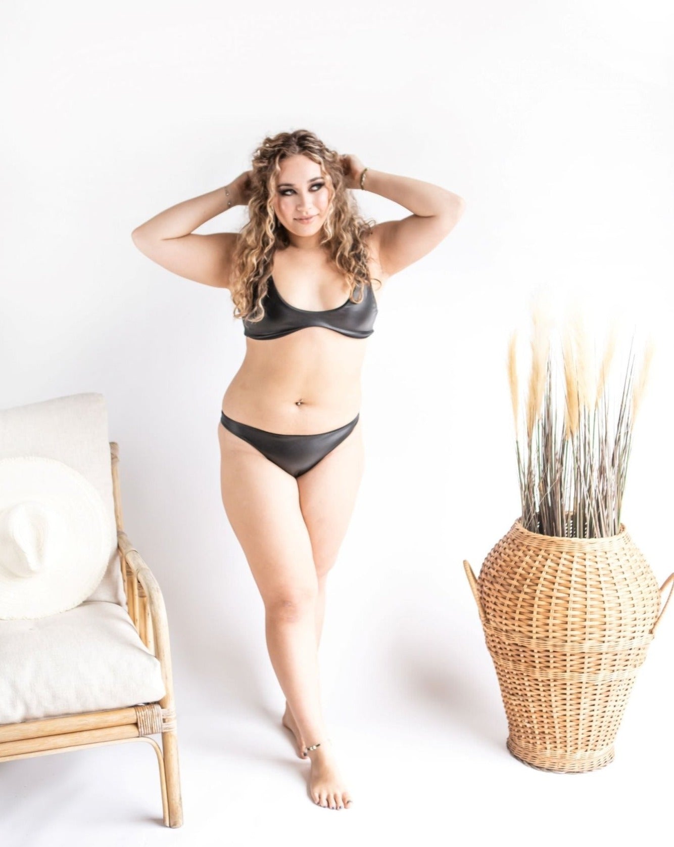 Angelina Bottoms - Salty Minx - Black - L / 14